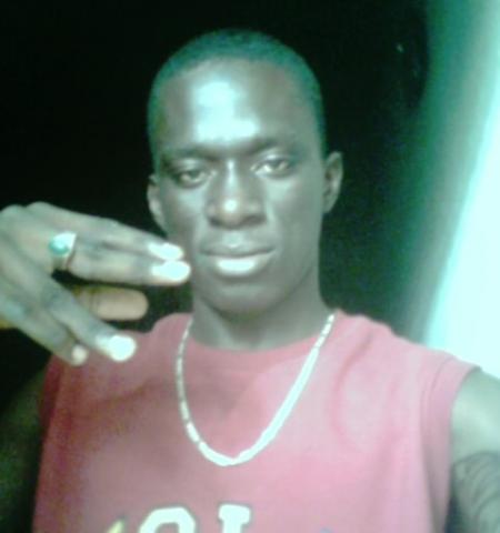 akony le blow men